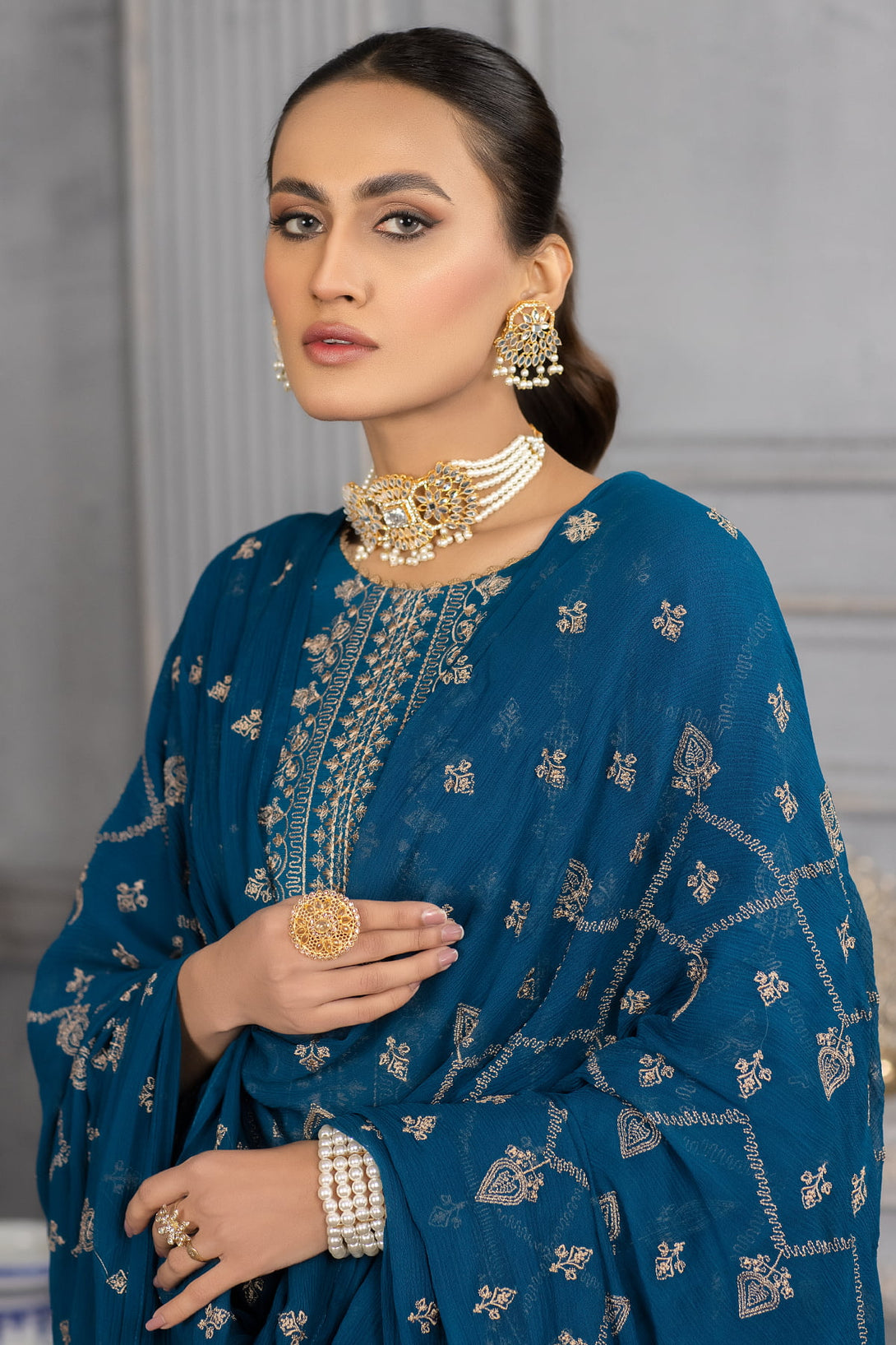 Dastak DK-36 : Embroidered Lawn 3pc - Kleren- Colors of Life