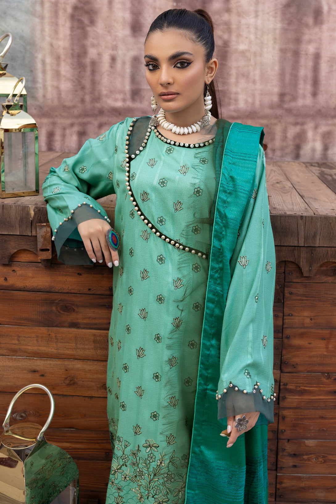 Dhanak DH-30 : Luxury Embroidered Dhanak 3PC - Kleren- Colors of Life