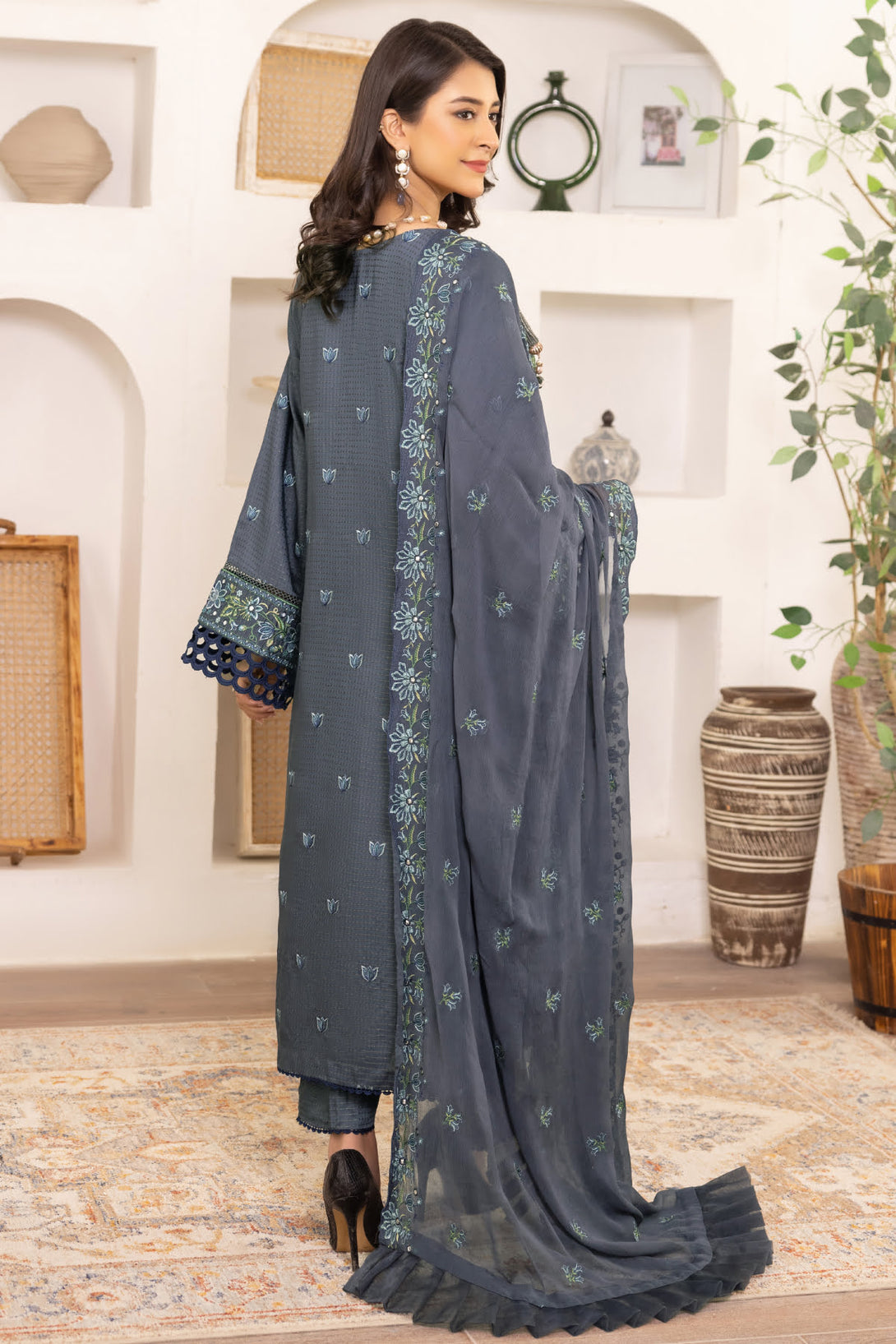 Flora F-28 : Embroidered Viscose 3PC - Kleren- Colors of Life